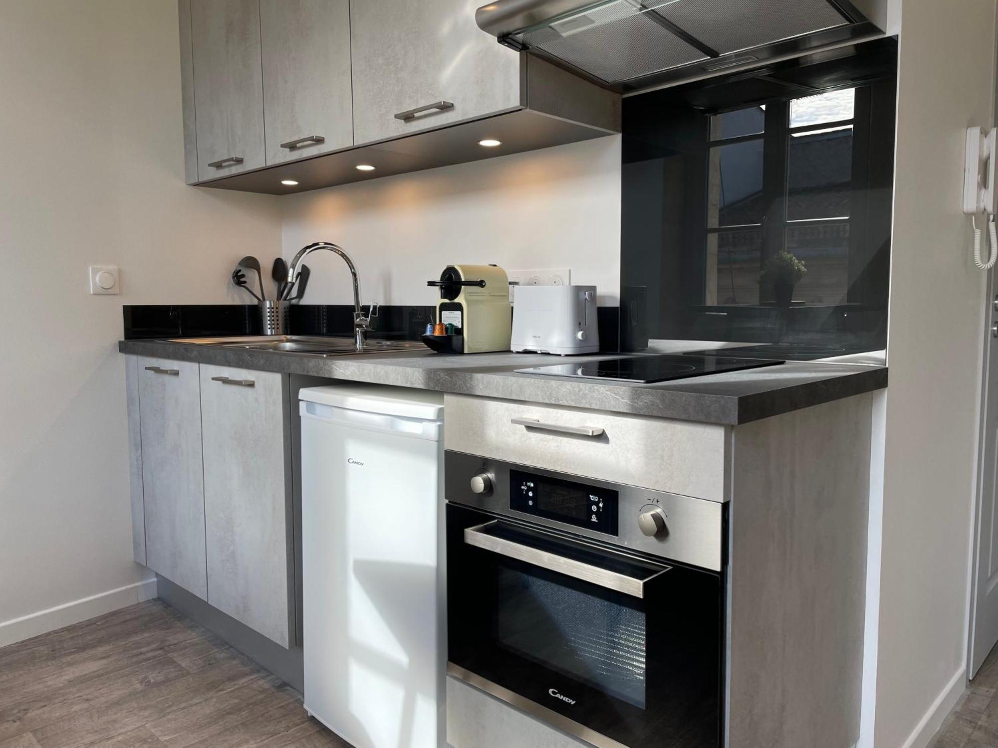 Studio Lumineux Avec Climatisation Pour 2 Personnes Bordeaux Bagian luar foto